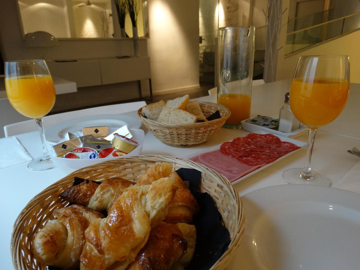 Hotel Raimblanc Вияргордо дел Кабриел Екстериор снимка
